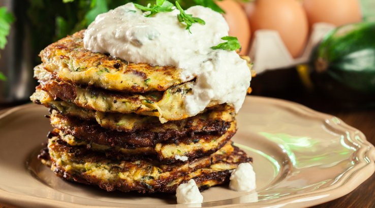 Оладки з зеленою цибулею