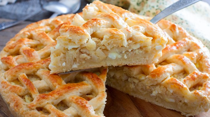 Сирний пиріг з варенням