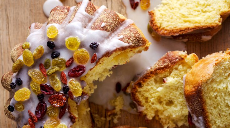 пиріг із кабачком та ананасом під глазур’ю