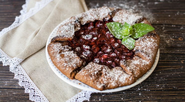 Шоколадна галета з вишнею