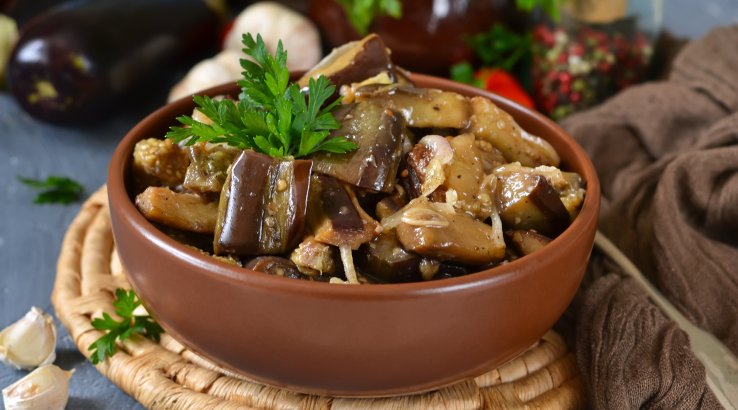 Гостра закуска з баклажанів