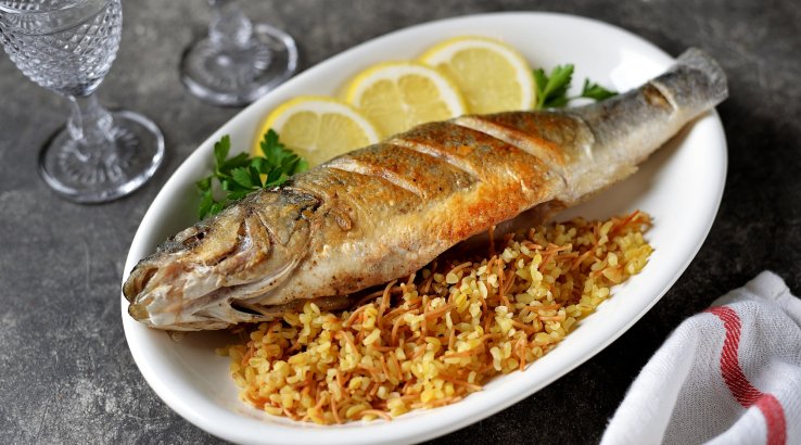 Смажений сібас у кокосовій скоринці