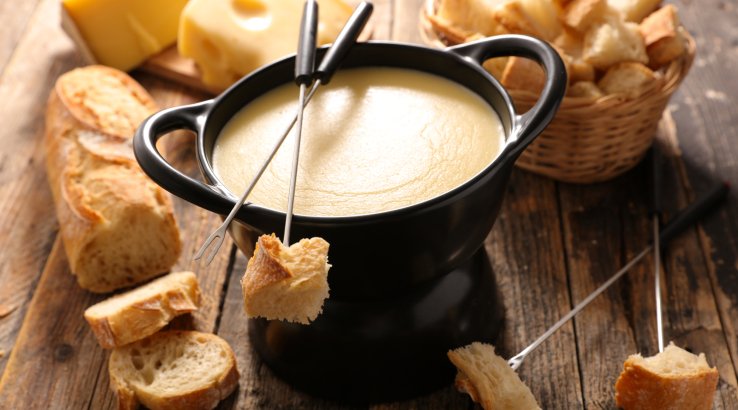 Сирне фондю із сидром