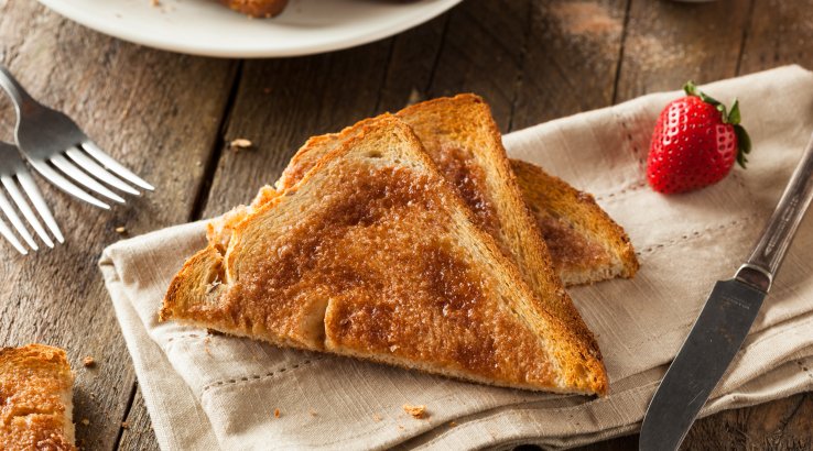 Вершкові тости з корицею