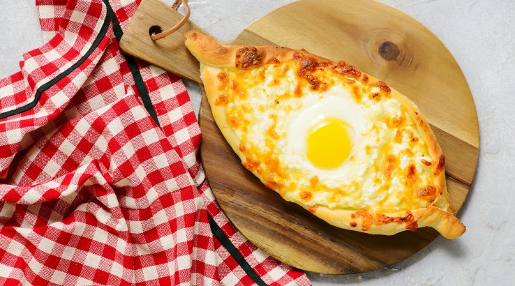 Хачапурі по-аджарськи