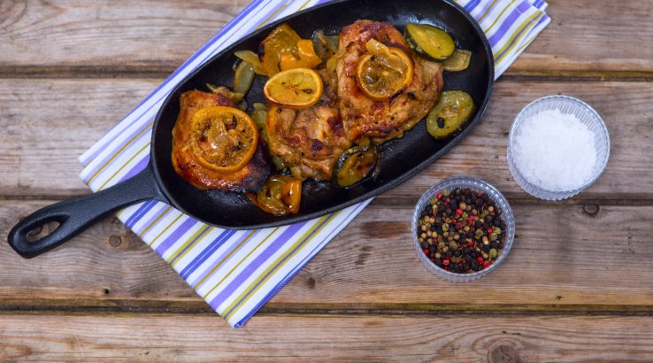 Курячі стегенця на вечерю