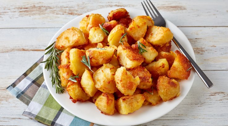 Святкова смажена картопля у паніровці
