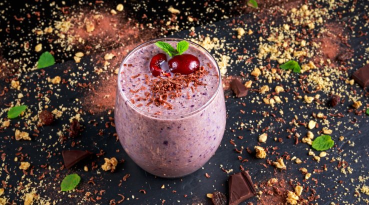 Вівсянка з вишнями та мигдалем: рецепт