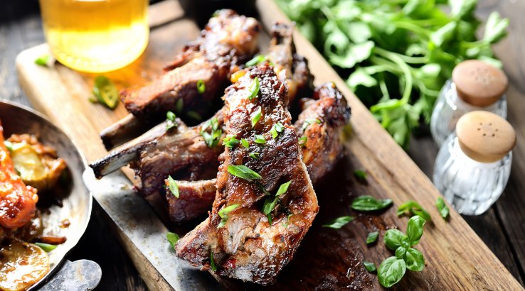 Свинячі реберця