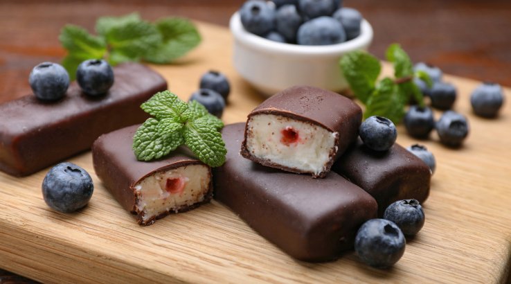 Глазуровані сирки з джемом