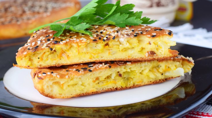 Заливний пиріг з капустою