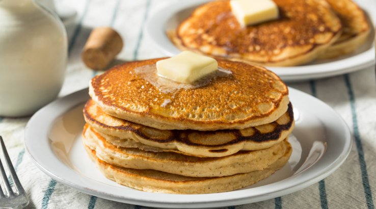 Панкейки з маслом