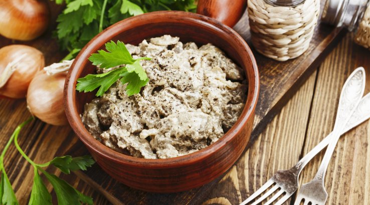 Печінка в сметанковому соусі