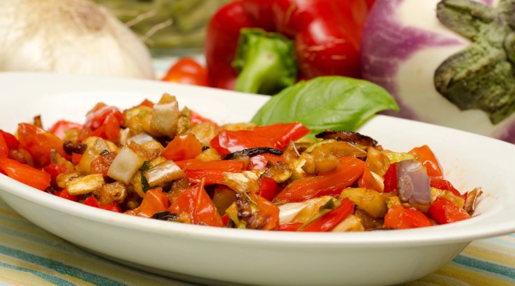 Консервований салат із баклажанами і перцем