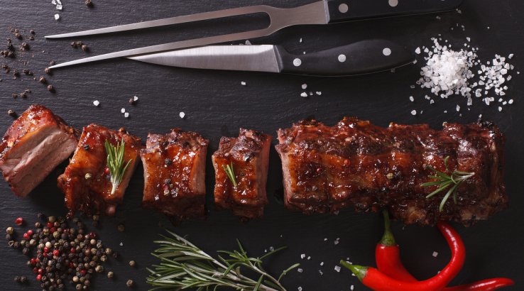 запечені свинячі реберця