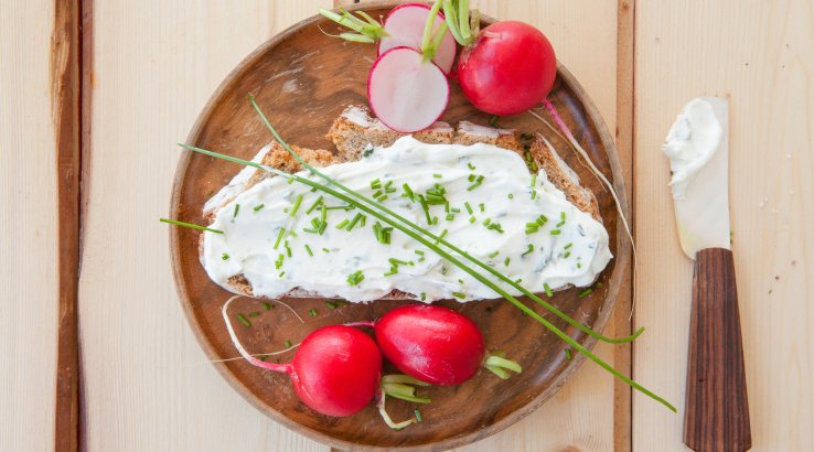 Вершкове масло з редискою