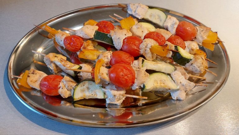 Фото авторки рецепта пані Марини. Курячий шашлик з&nbsp;овочами.
