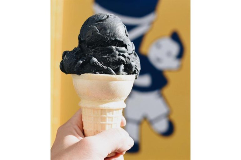 Мороженое с&nbsp;лакрицей. Фото: www.lovefood.com