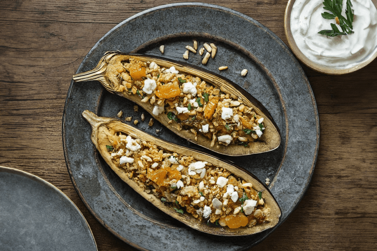 Баклажани, фаршировані булгуром