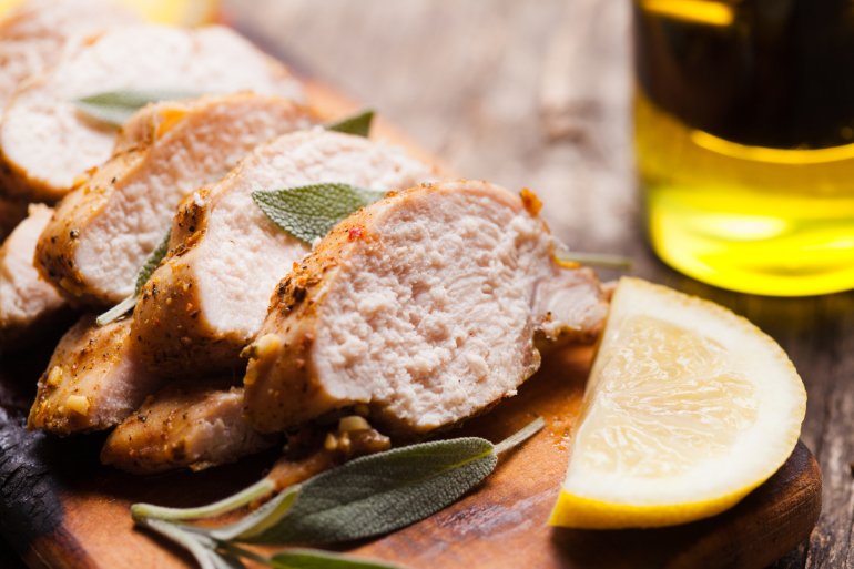 Запечена куряча грудка