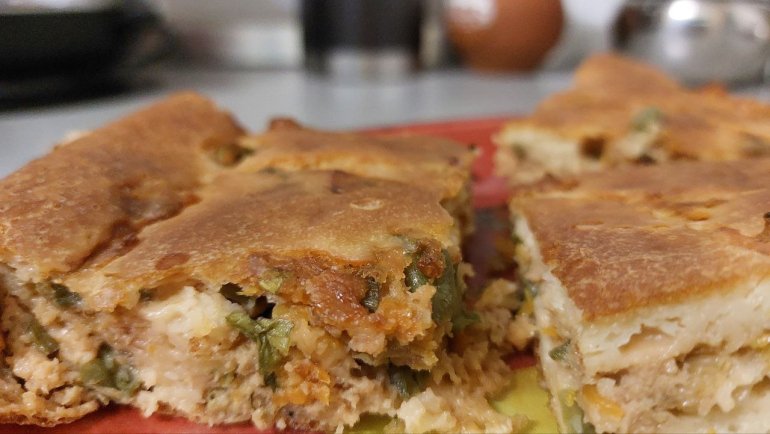 Заливний пиріг з&nbsp;рибою