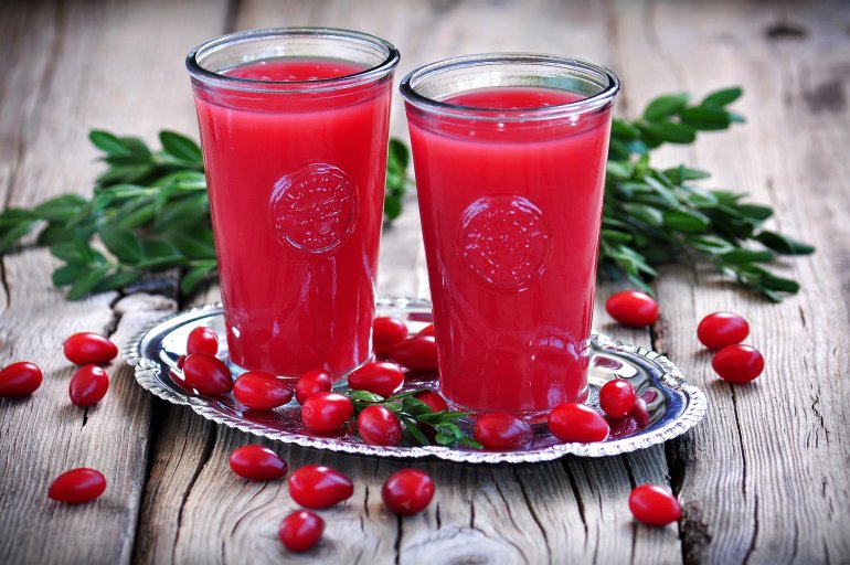 Для компотов можно использовать замороженное ассорти из&nbsp;ягод и&nbsp;фруктов<br>