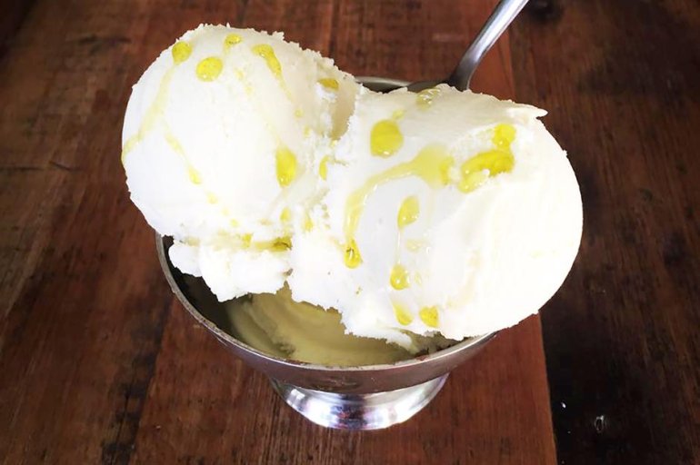 Мороженое с&nbsp;оливковым маслом. Фото: www.lovefood.com