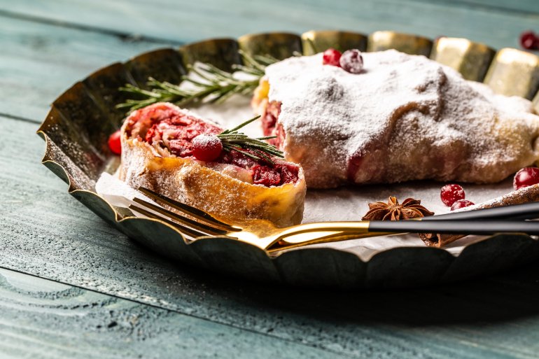 Фруктовий струдель