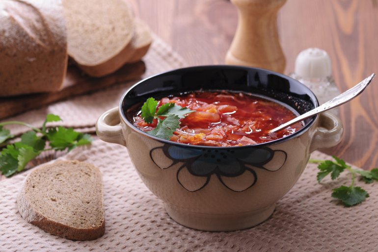 Наваристый борщ