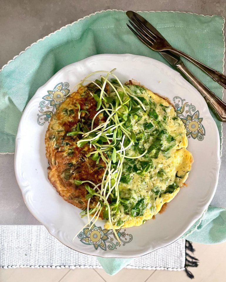 Омлет кюкю. Фото: Олена Ольшевська