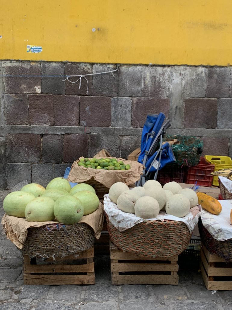 Харчуватися у&nbsp;подорожах можна і&nbsp;на&nbsp;місцевих ринках