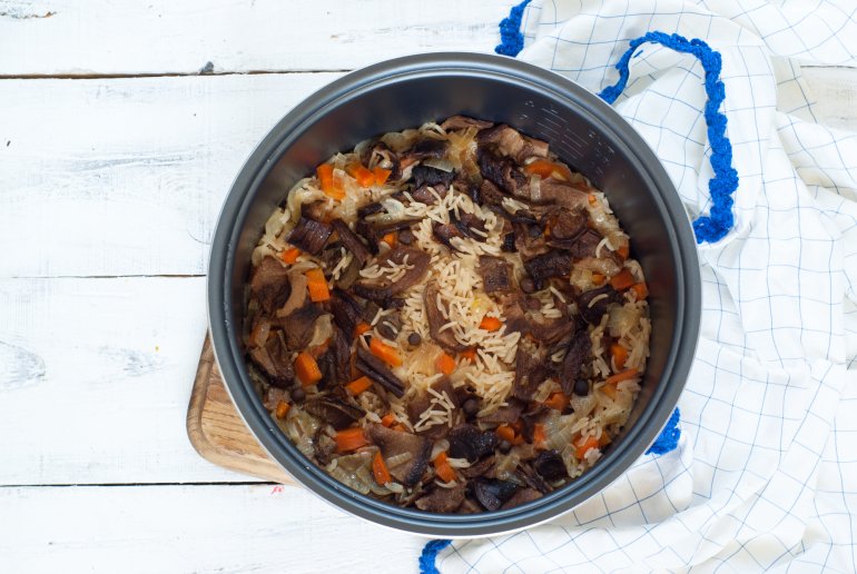 Плов з&nbsp;грибами