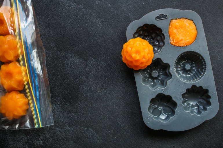 Заморожене фруктове пюре