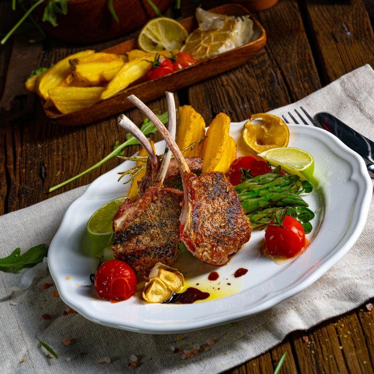 Відбивні з&nbsp;баранини