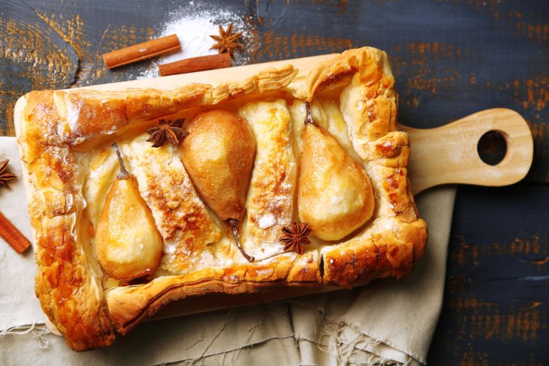 Пиріг з&nbsp;грушами