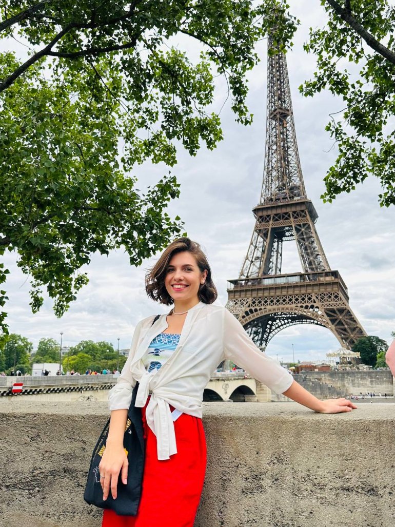 Бортпровідниця радить брати з&nbsp;собою перекуси