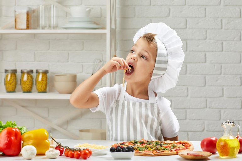 Що&nbsp;має їсти дитина і&nbsp;в&nbsp;яких обсягах