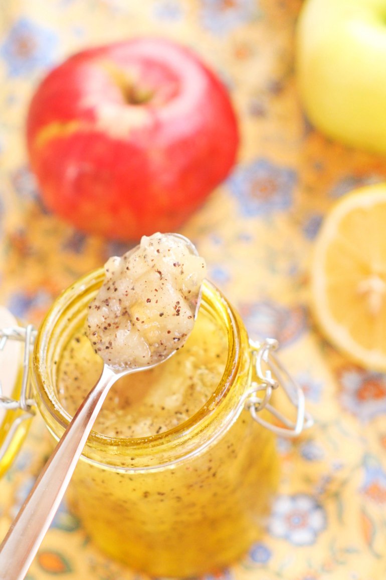 Яблочное варенье с&nbsp;маком