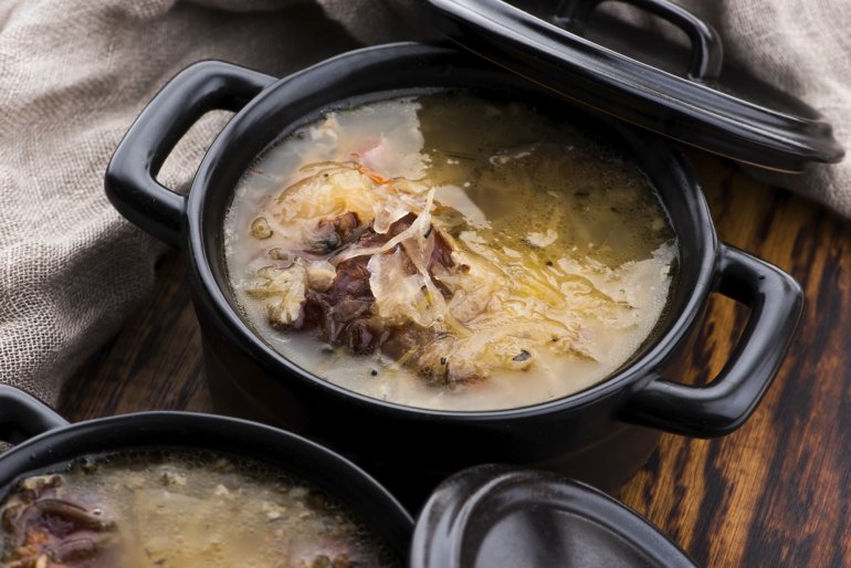 Капусняк&nbsp;— один з&nbsp;традиційних українських супів