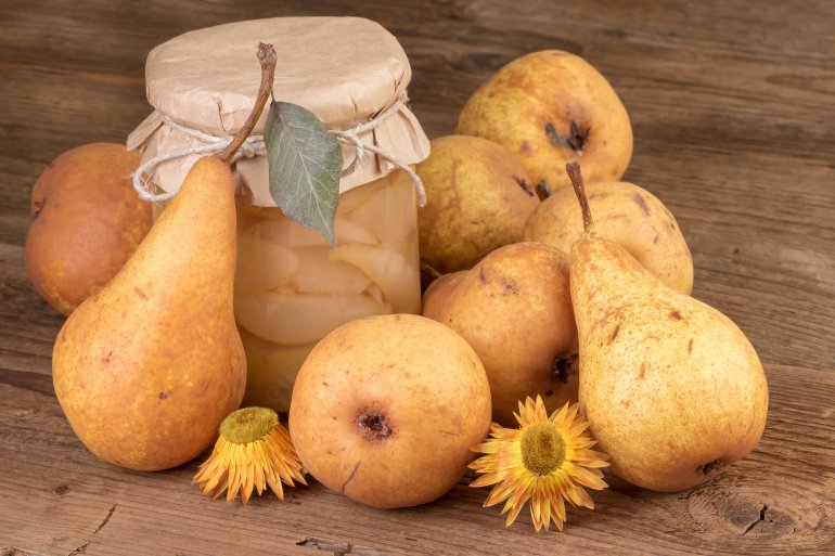 Груші не можна запивати водою